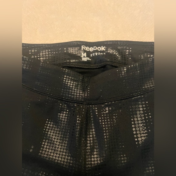 New Reebok n Under Armour Black Leggings Med - Picture 4 of 10